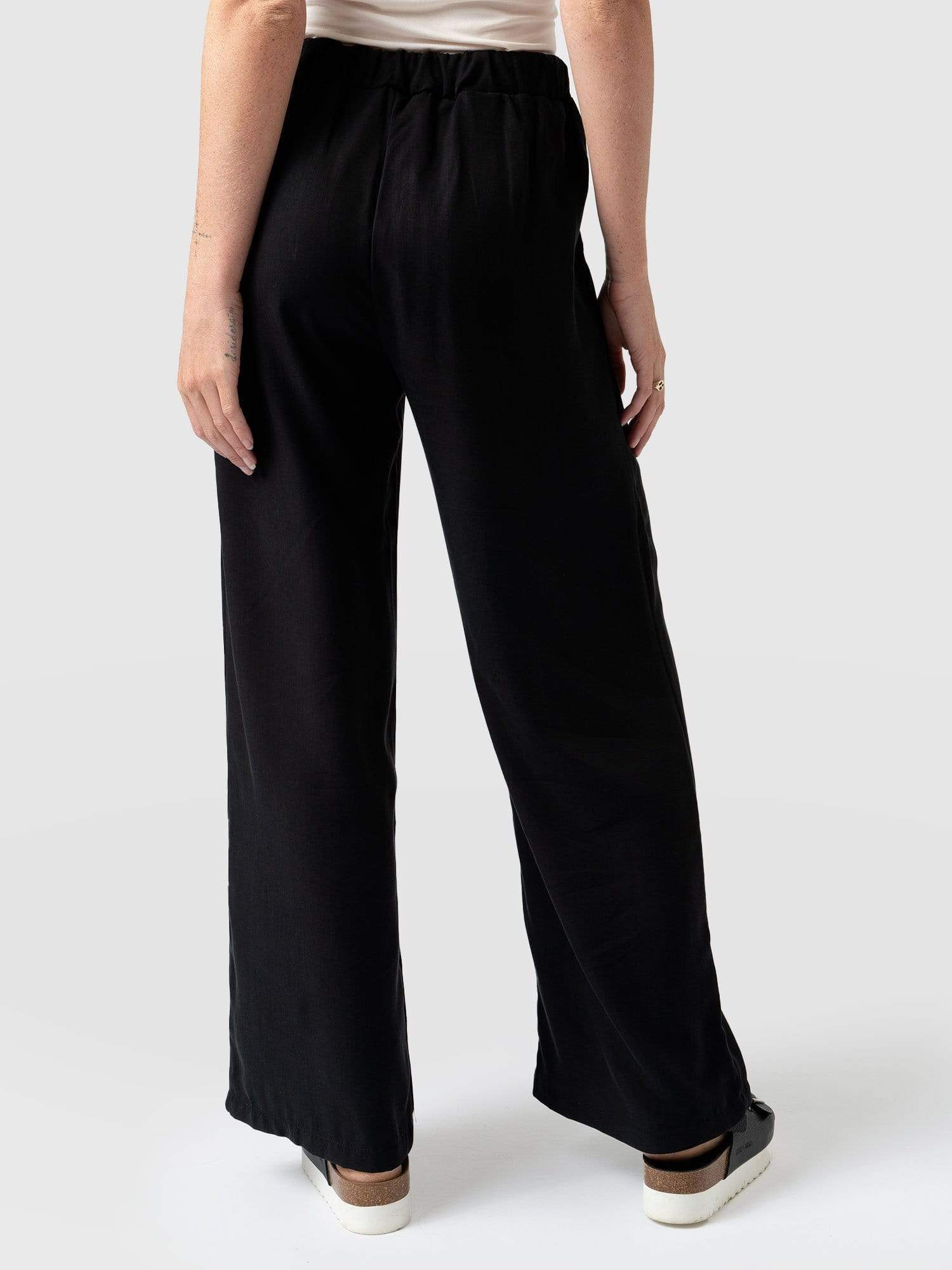 Pimlico Pant Black - Women's Wide Leg Trousers | Saint + Sofia® EU